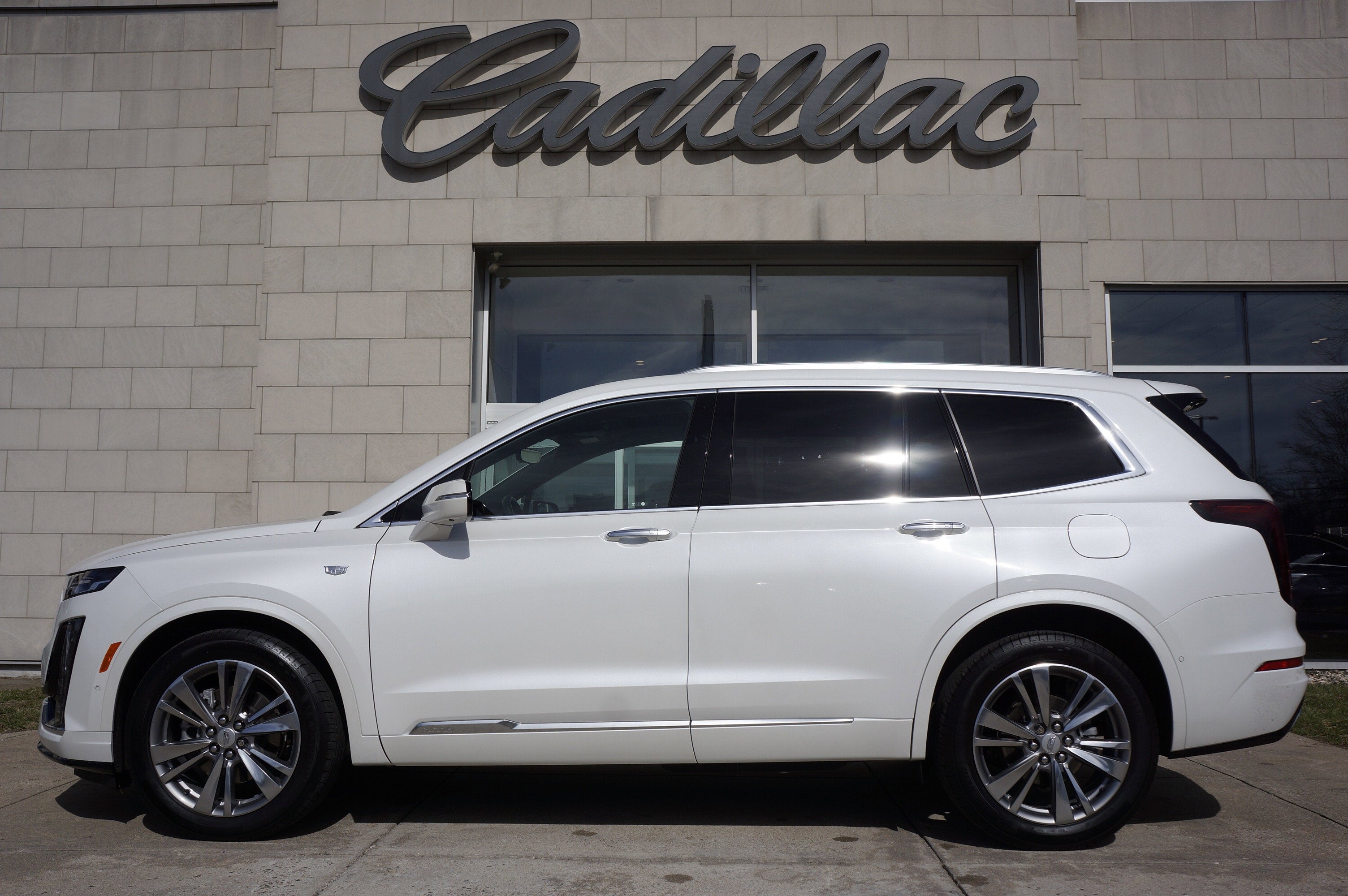 2024 Cadillac XT6 Premium Luxury