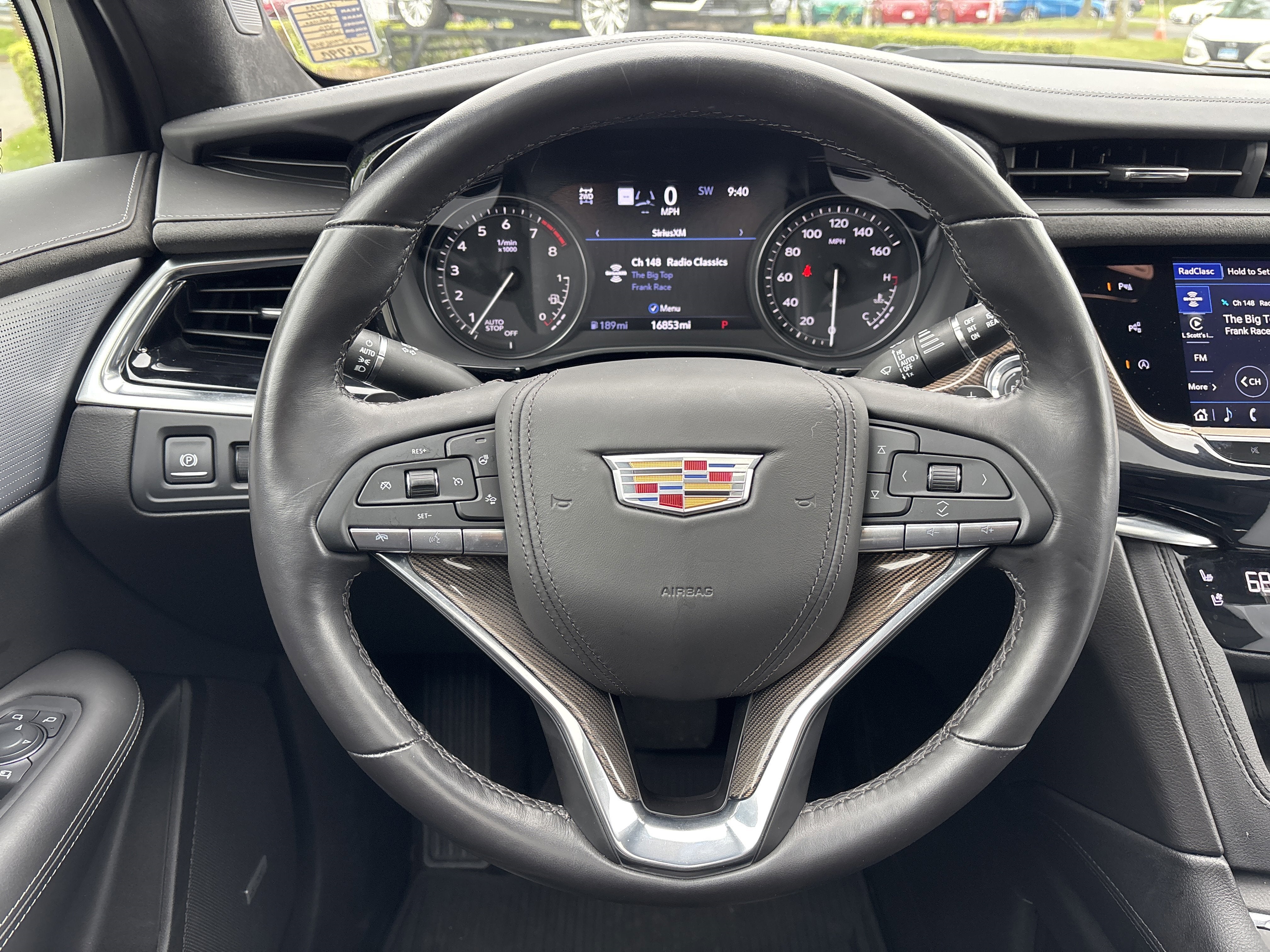2024 Cadillac XT6 Premium Luxury