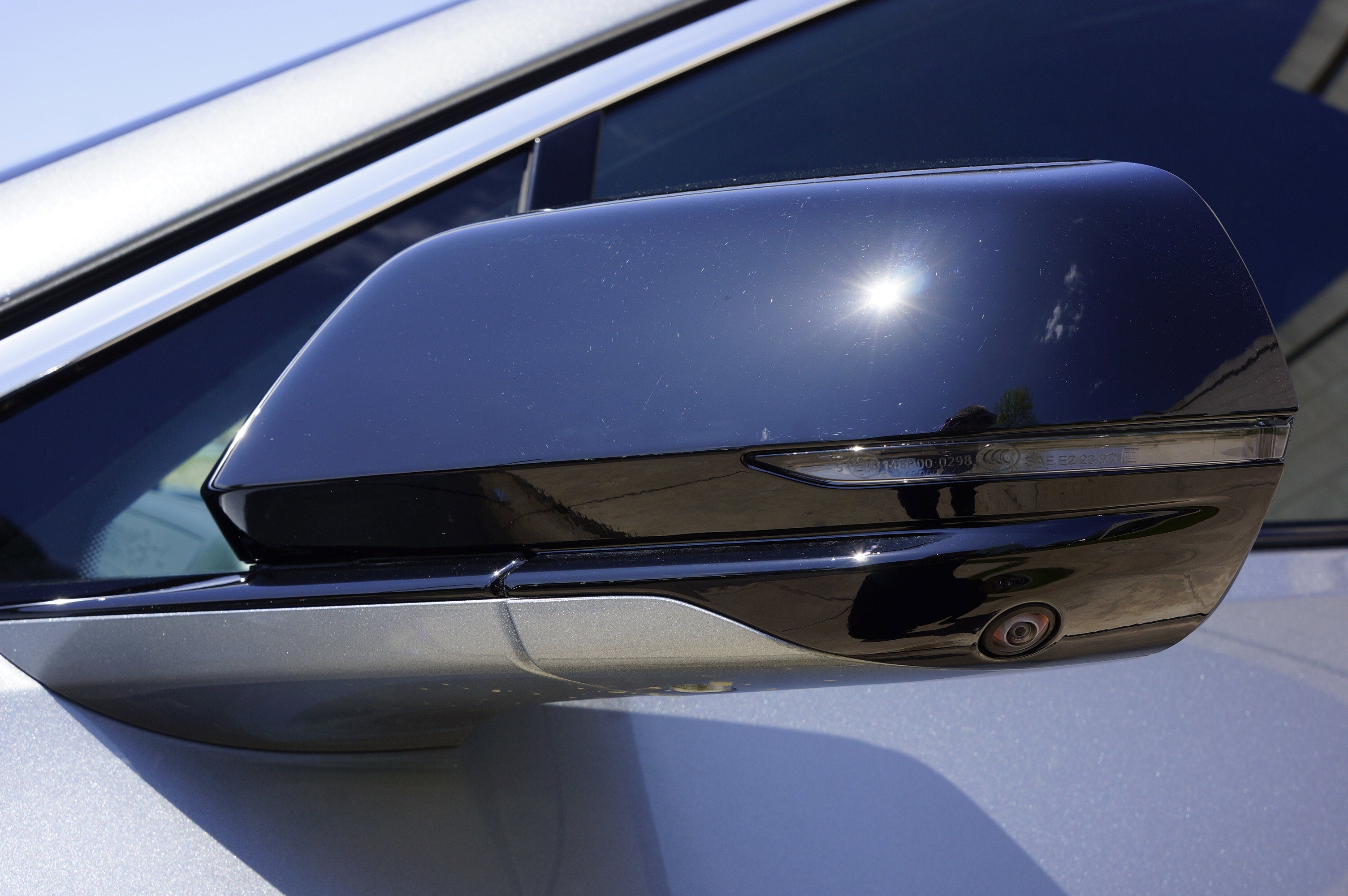 2024 Cadillac LYRIQ Tech