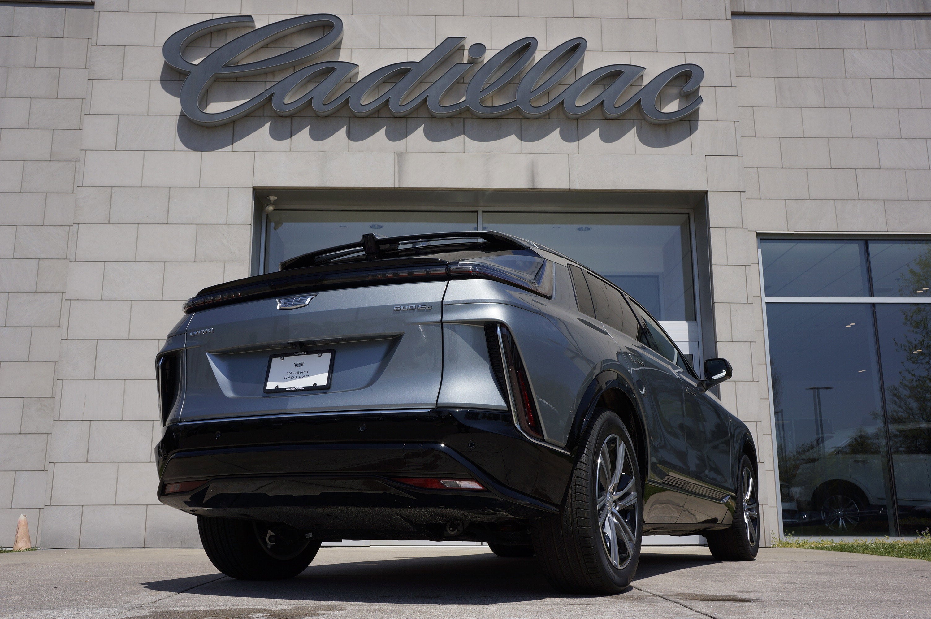 2024 Cadillac LYRIQ Tech