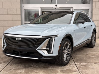 2024 Cadillac LYRIQ Luxury 3