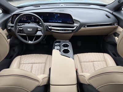 2024 Cadillac LYRIQ Luxury 3