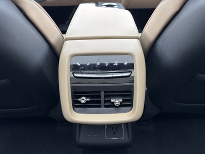 2024 Cadillac LYRIQ Luxury 3