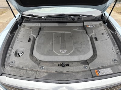 2024 Cadillac LYRIQ Luxury 3