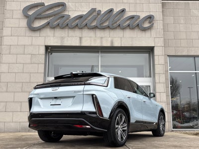 2024 Cadillac LYRIQ Luxury 3