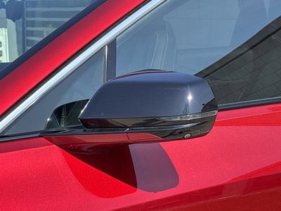 2024 Cadillac LYRIQ Luxury 3