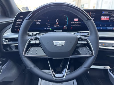 2024 Cadillac LYRIQ Luxury 3