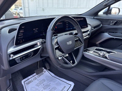 2024 Cadillac LYRIQ Luxury 3