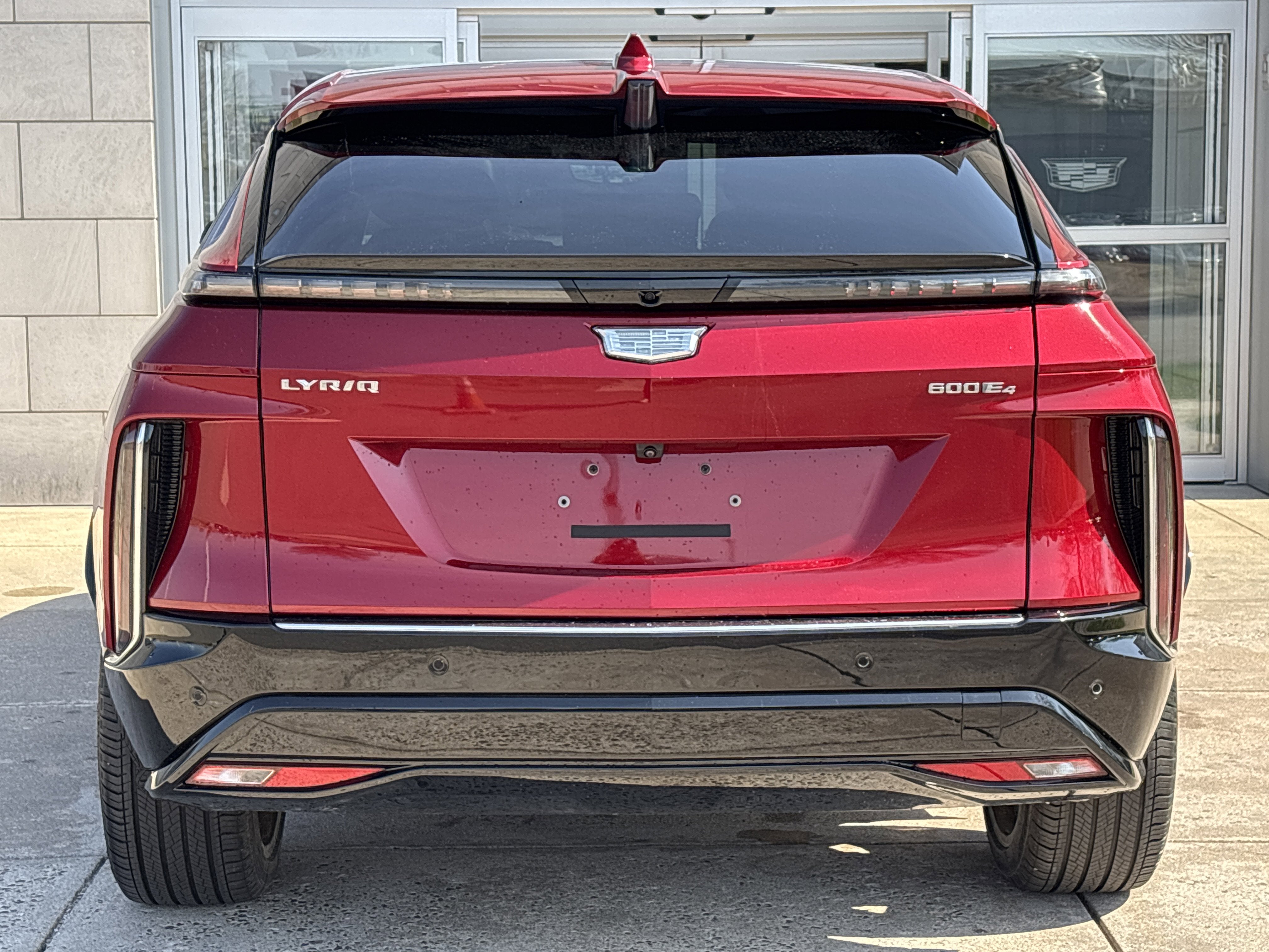 2024 Cadillac LYRIQ Luxury 3