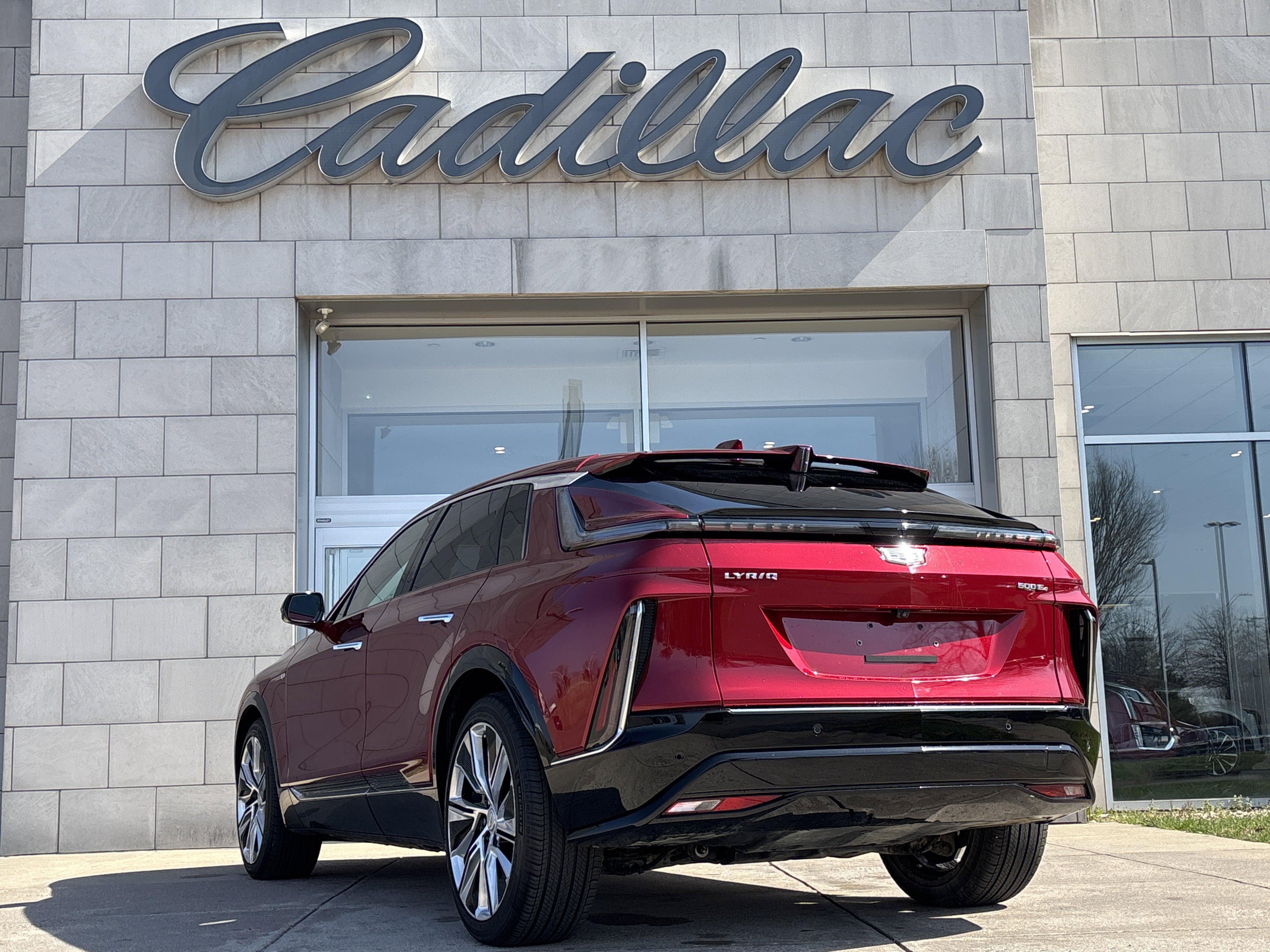 2024 Cadillac LYRIQ Luxury 3