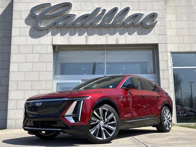 2024 Cadillac LYRIQ Luxury 3