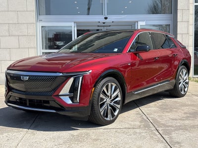 2024 Cadillac LYRIQ Luxury 3
