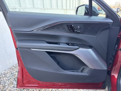 2024 Cadillac LYRIQ Luxury 3