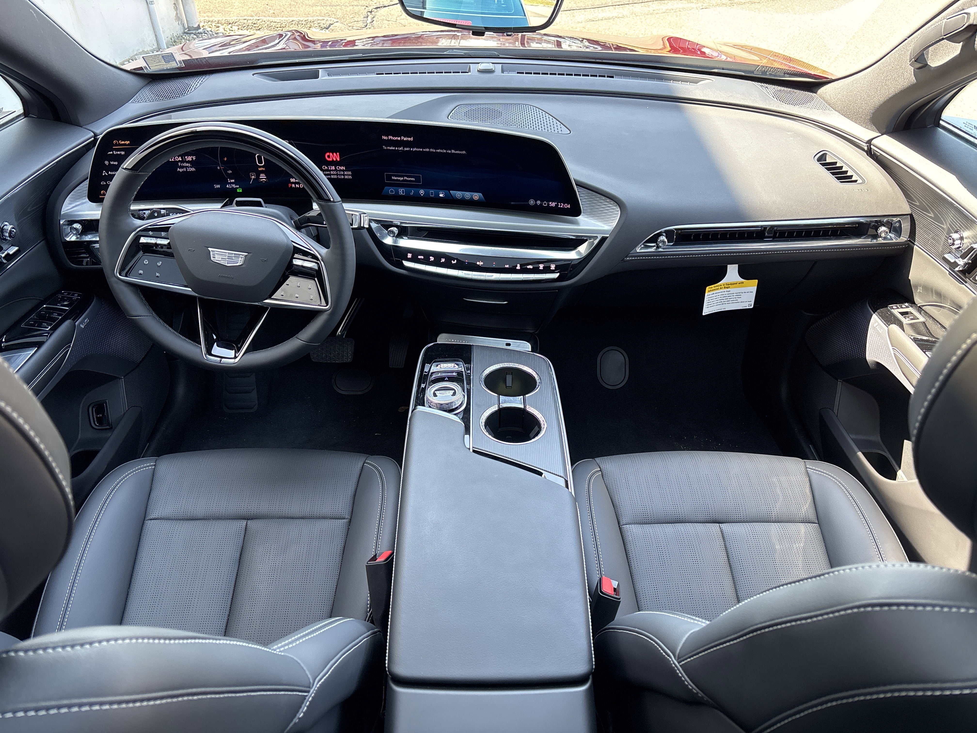 2024 Cadillac LYRIQ Luxury 3