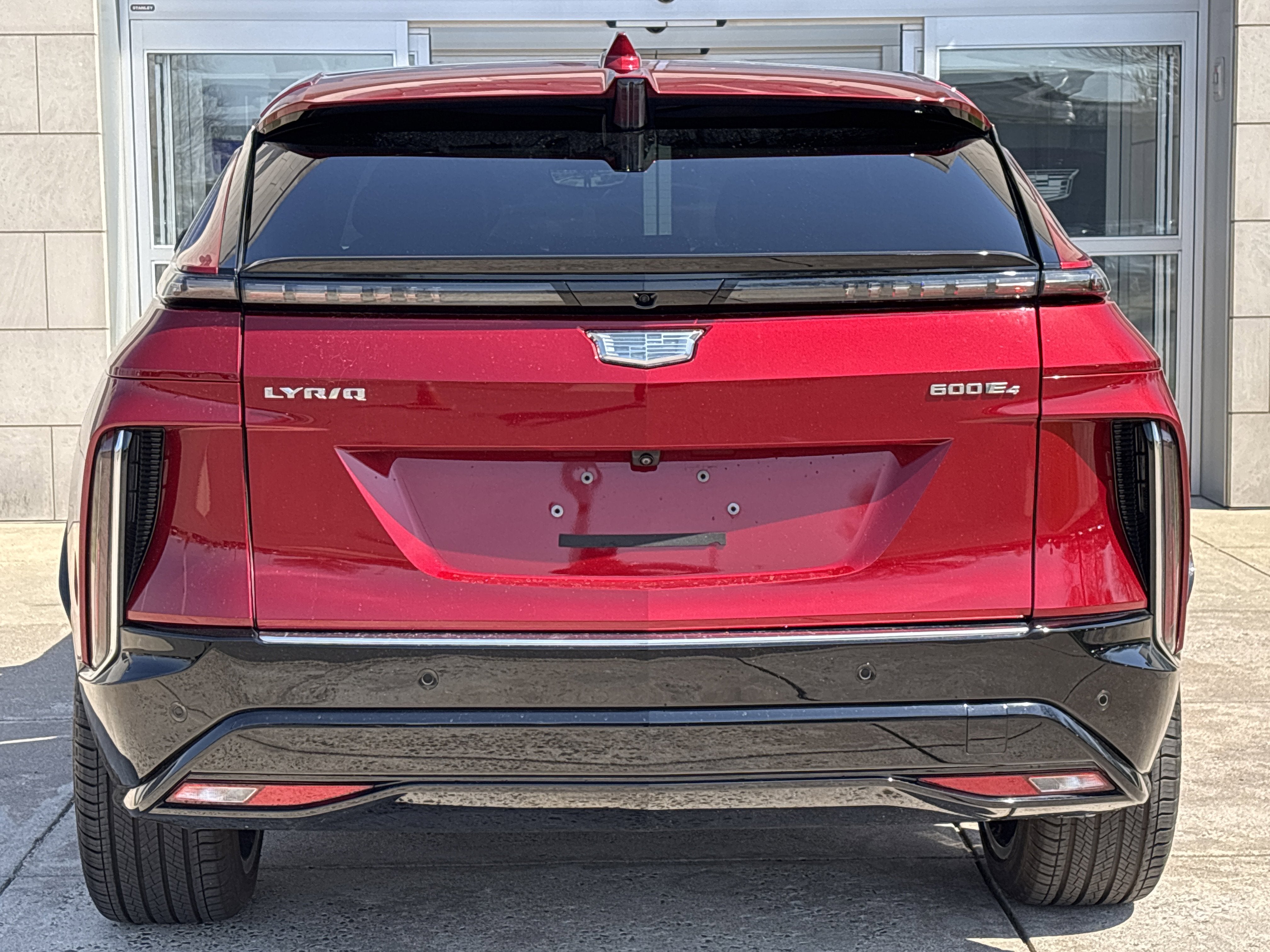 2024 Cadillac LYRIQ Luxury 3