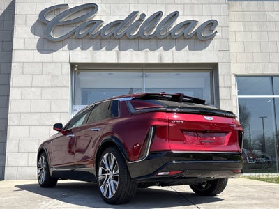 2024 Cadillac LYRIQ Luxury 3