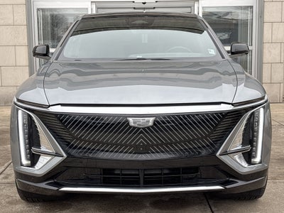 2024 Cadillac LYRIQ Luxury 3