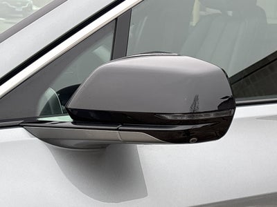 2024 Cadillac LYRIQ Luxury 3