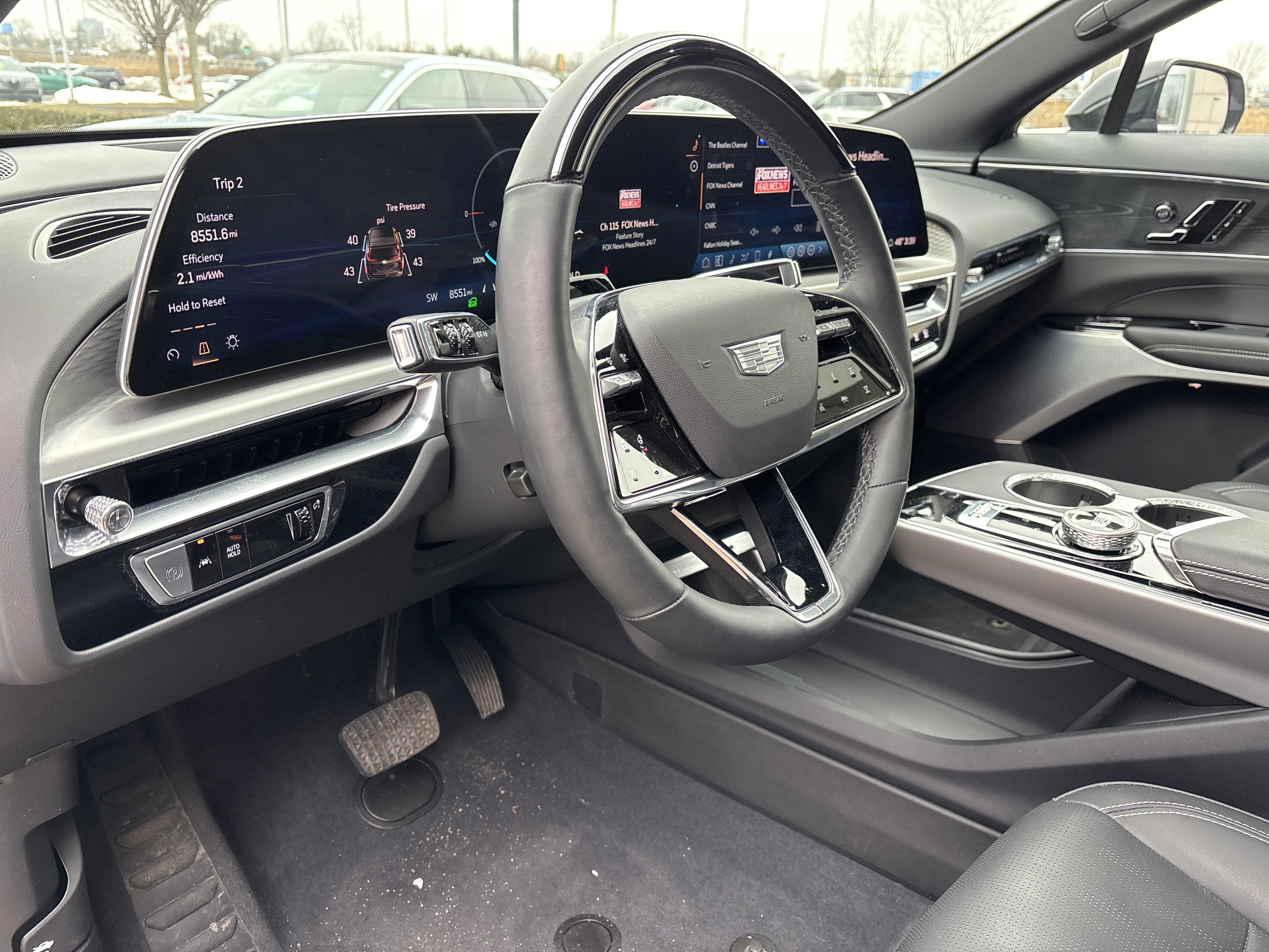 2024 Cadillac LYRIQ Luxury 3