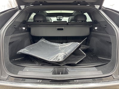 2024 Cadillac LYRIQ Luxury 3