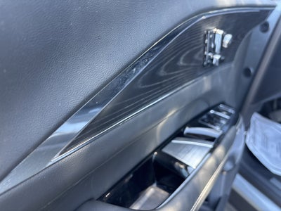 2024 Cadillac LYRIQ Luxury 3
