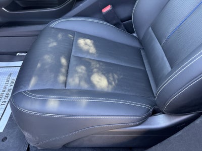 2024 Cadillac LYRIQ Luxury 3