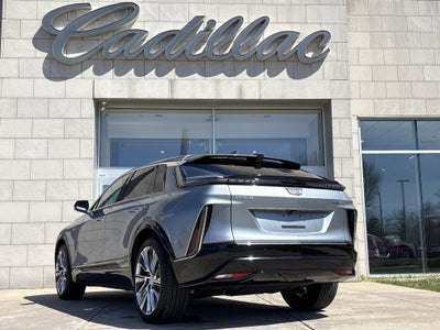 2024 Cadillac LYRIQ Luxury 3