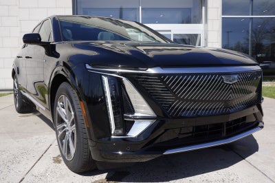 2024 Cadillac LYRIQ Luxury 3