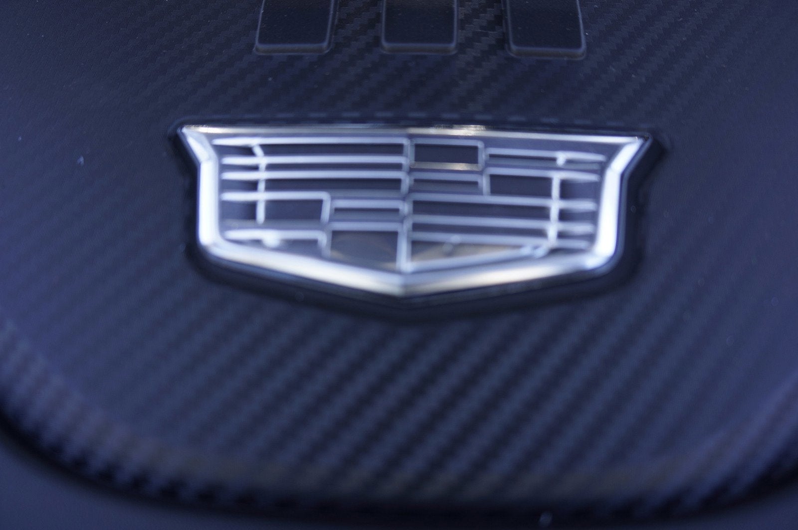 2024 Cadillac LYRIQ Luxury 3