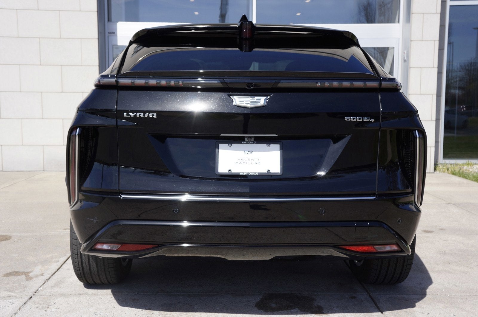 2024 Cadillac LYRIQ Luxury 3