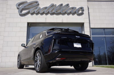 2024 Cadillac LYRIQ Luxury 3