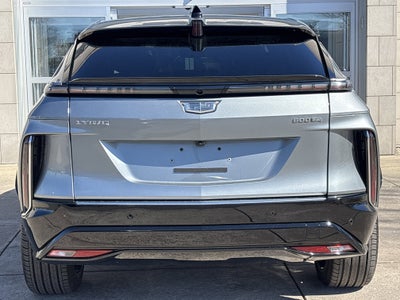 2024 Cadillac LYRIQ Luxury 3