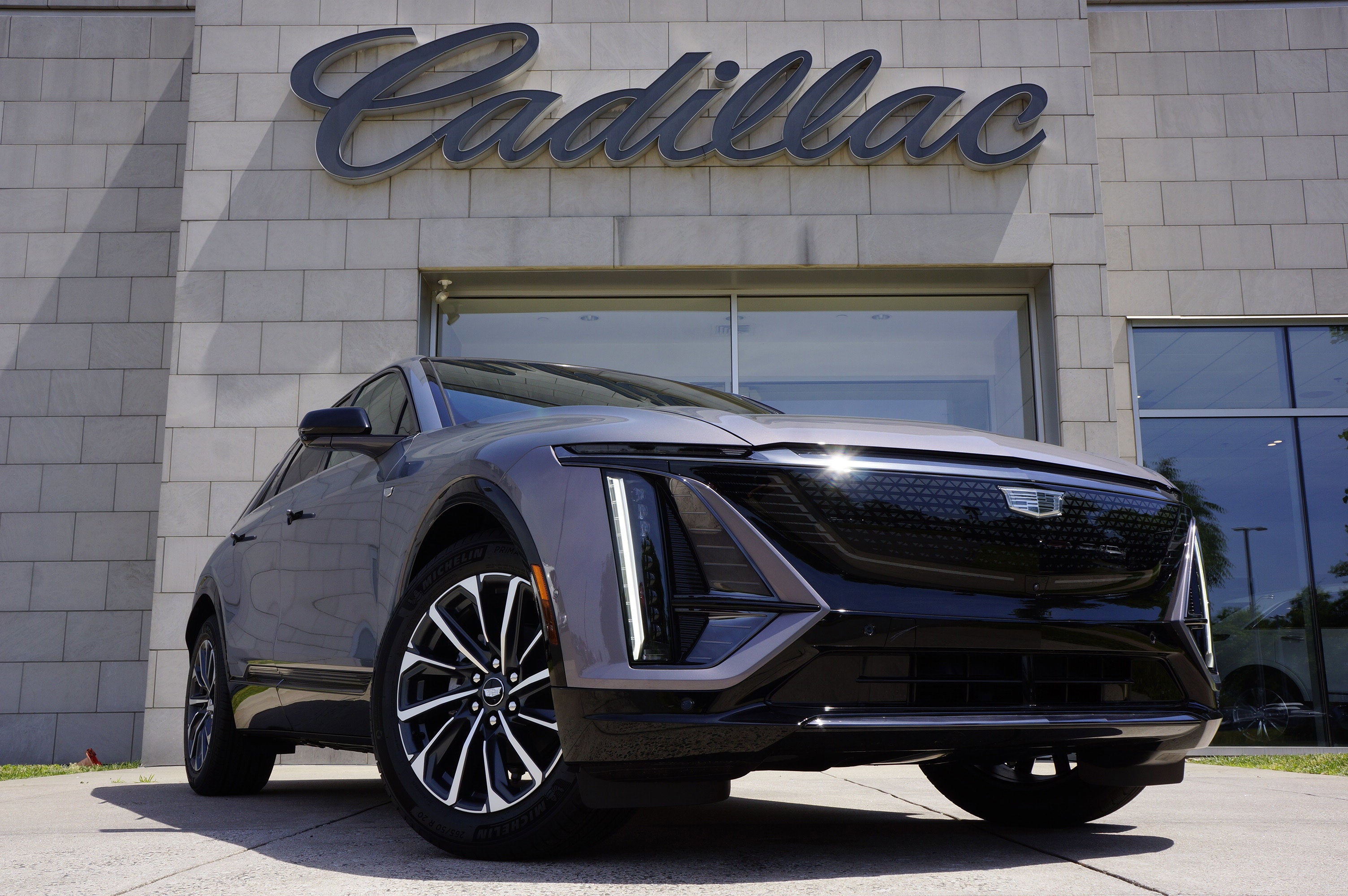 2024 Cadillac LYRIQ Sport 1