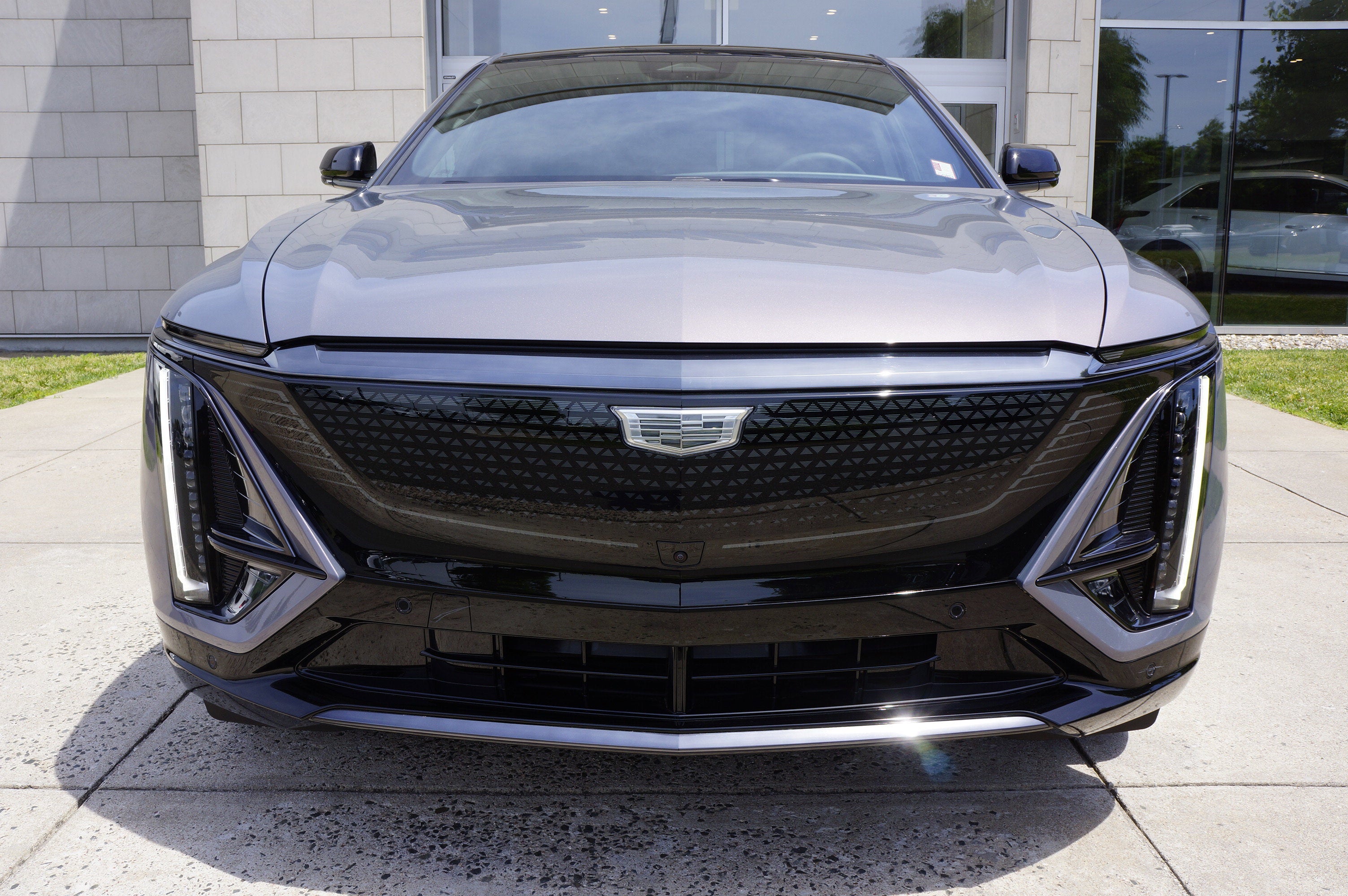 2024 Cadillac LYRIQ Sport 1