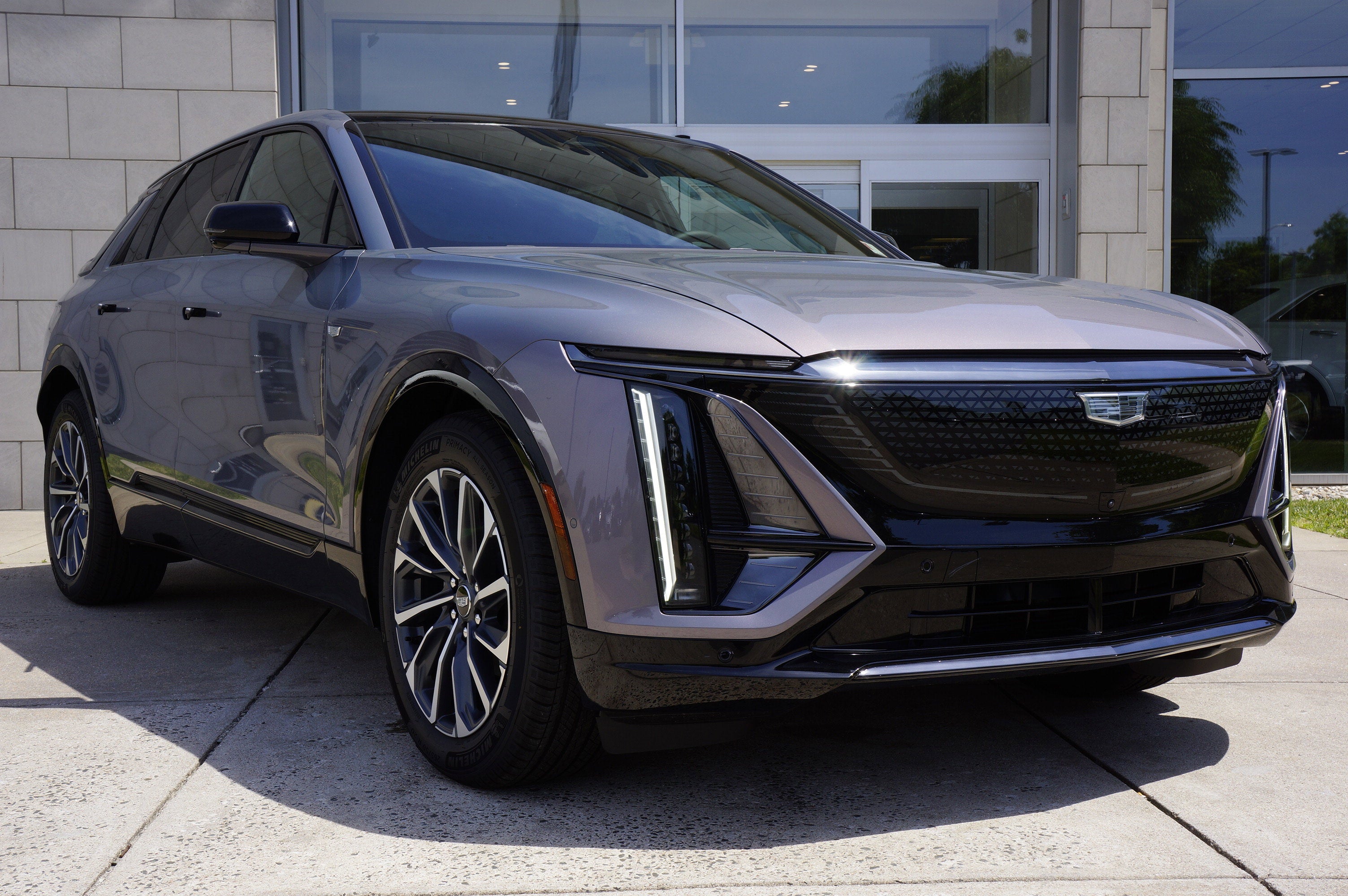 Used 2024 Cadillac LYRIQ Sport 1 with VIN 1GYKPTRL1RZ130357 for sale in Hartford, CT