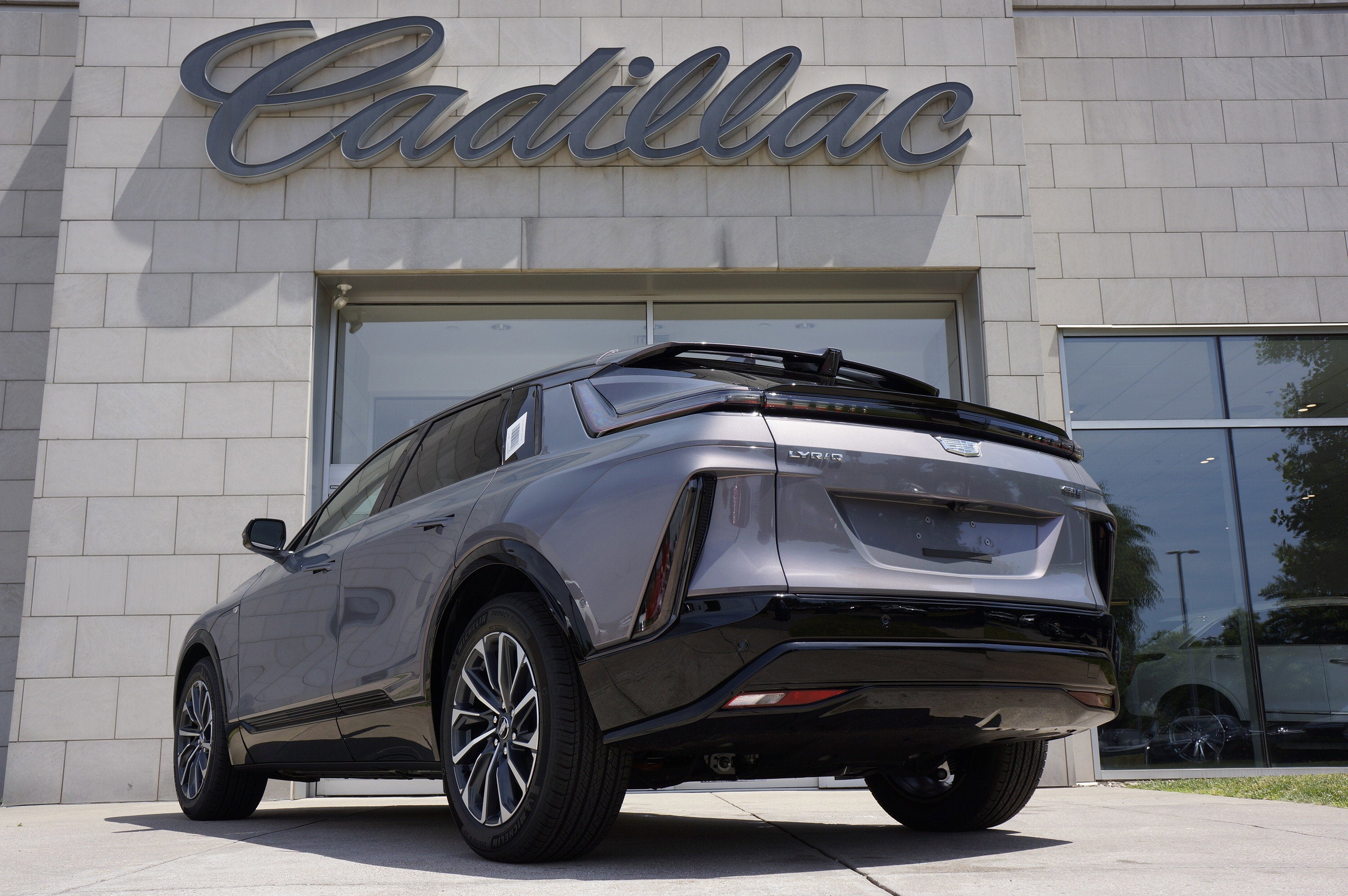 2024 Cadillac LYRIQ Sport 1