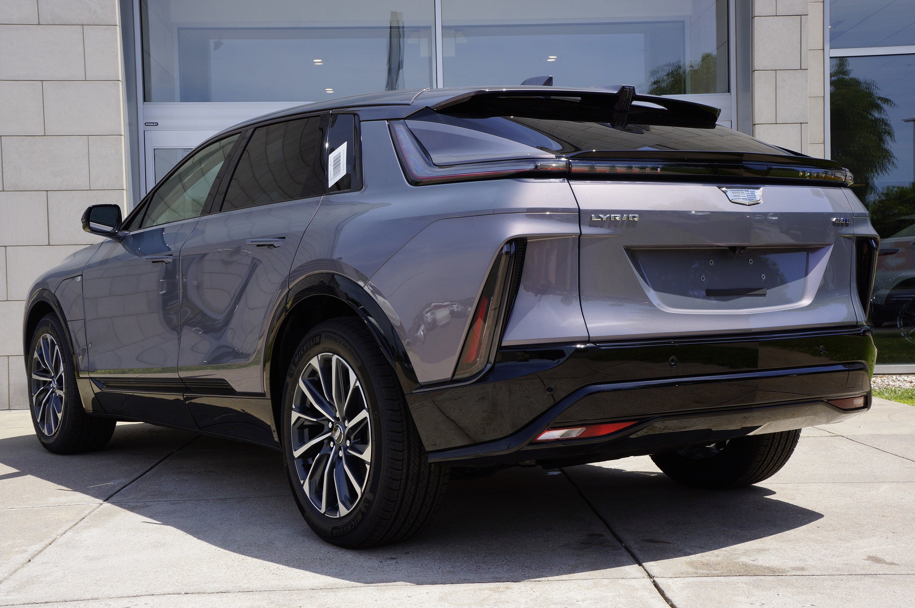 2024 Cadillac LYRIQ Sport 1