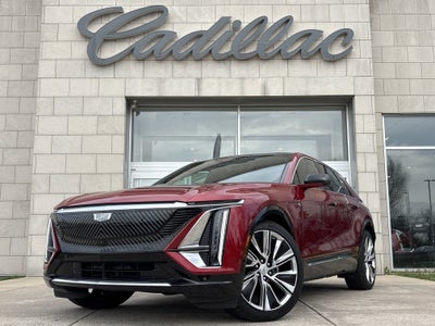 2025 Cadillac LYRIQ Luxury 3