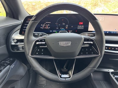 2025 Cadillac LYRIQ Luxury 3