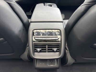 2025 Cadillac LYRIQ Luxury 3