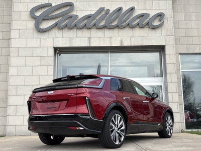 2025 Cadillac LYRIQ Luxury 3