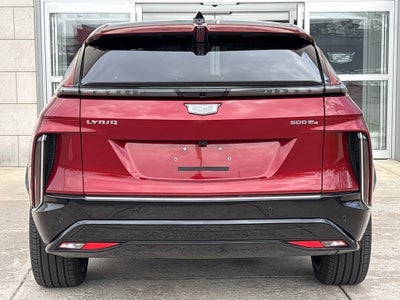 2025 Cadillac LYRIQ Luxury 3