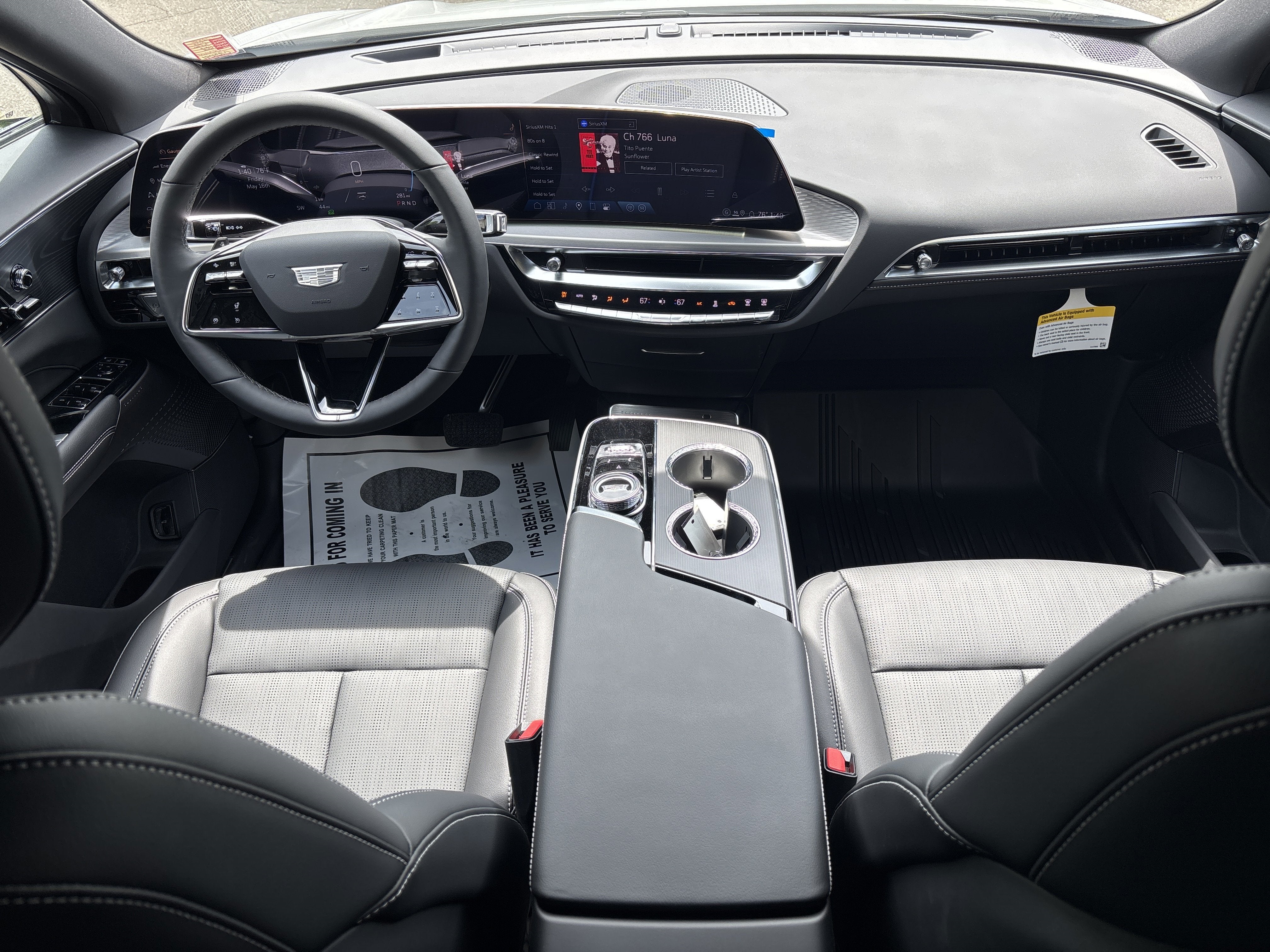 2025 Cadillac LYRIQ Sport 1