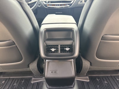 2025 Cadillac LYRIQ Sport 1