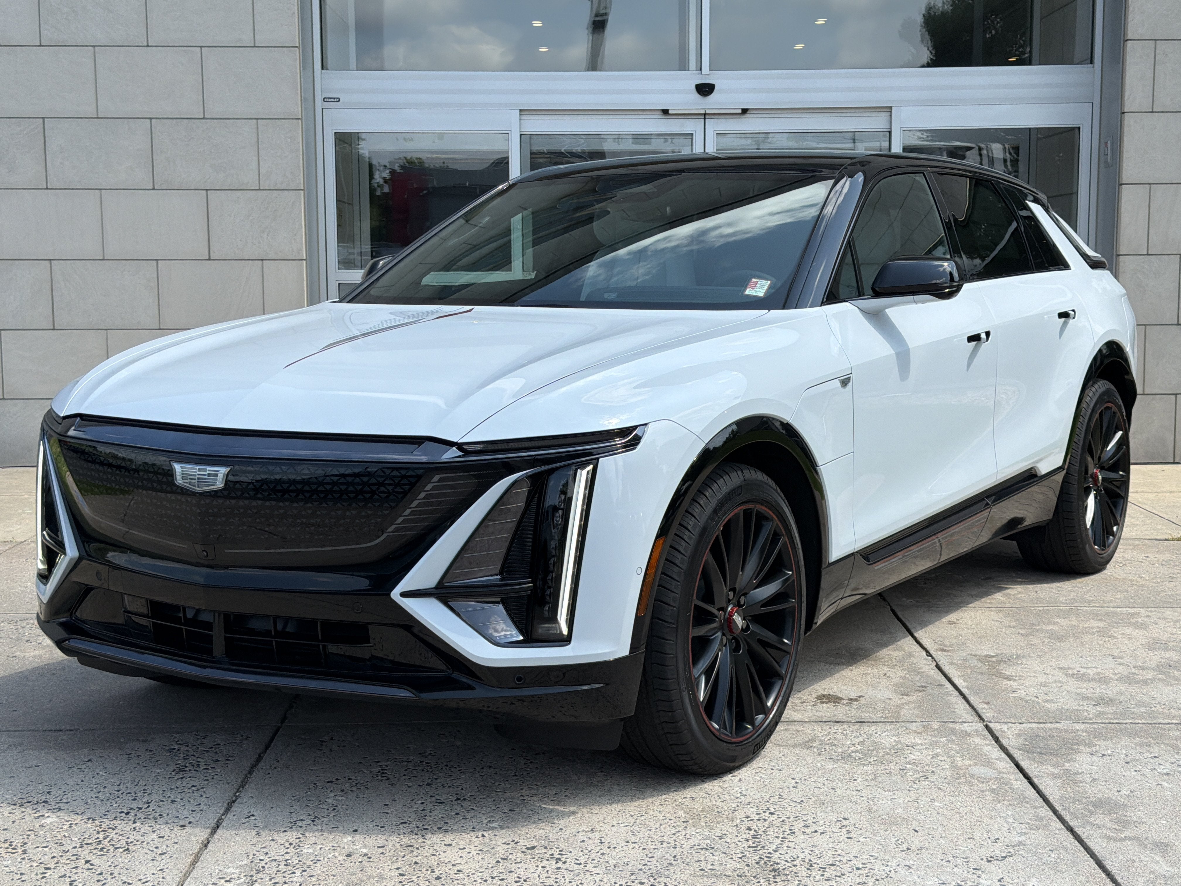 2026 Cadillac LYRIQ Sport