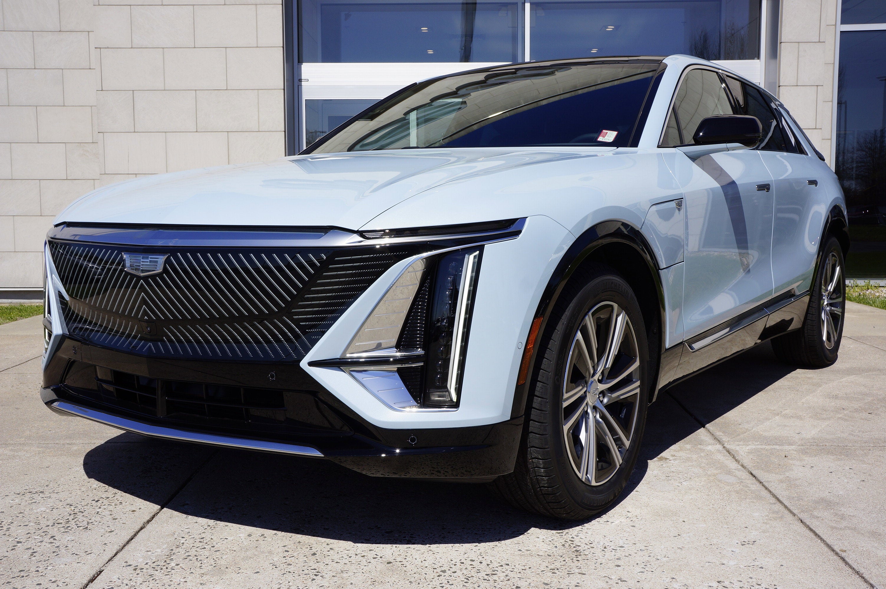 2026 Cadillac LYRIQ Premium Sport