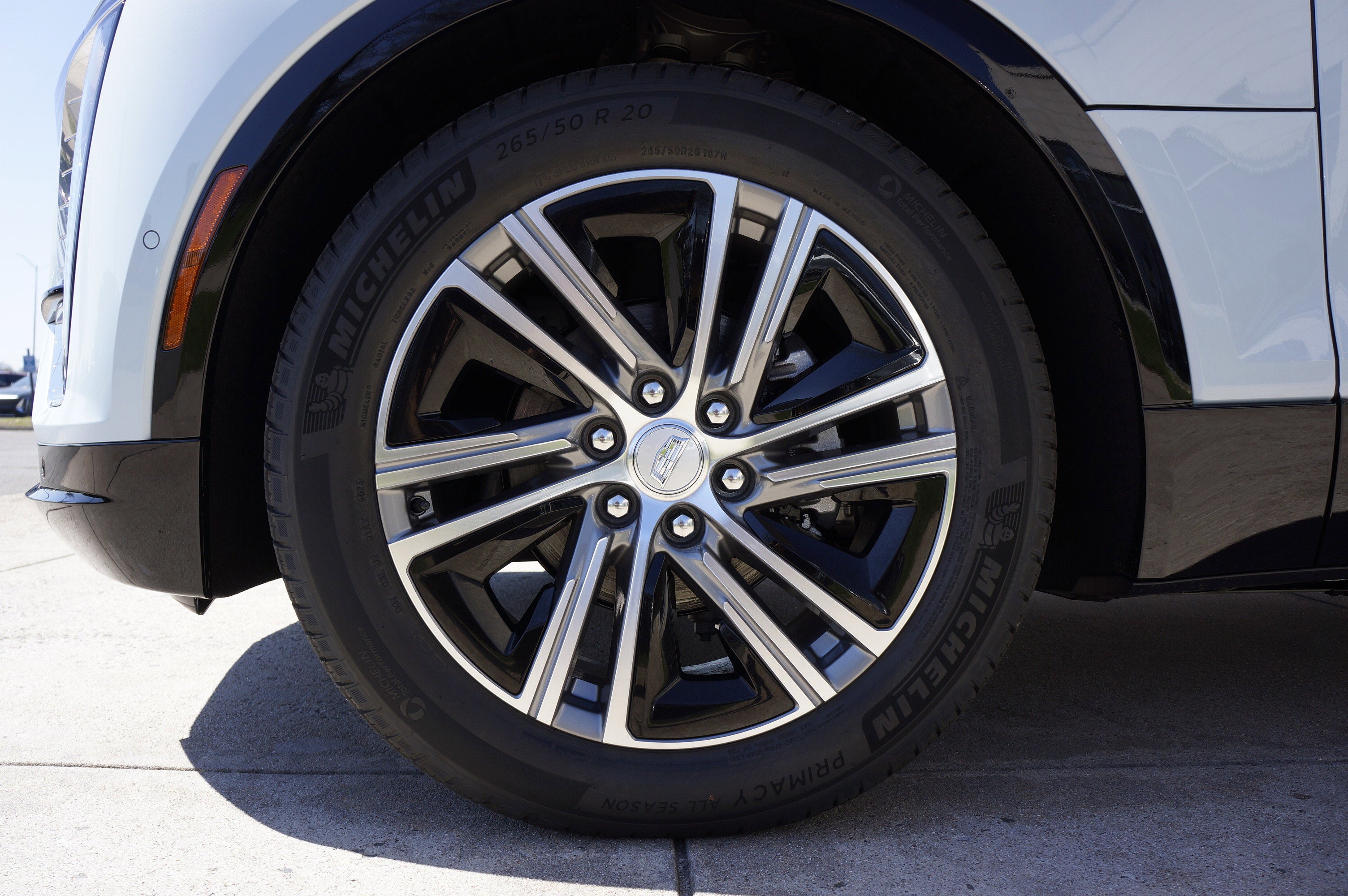 2026 Cadillac LYRIQ Premium Sport