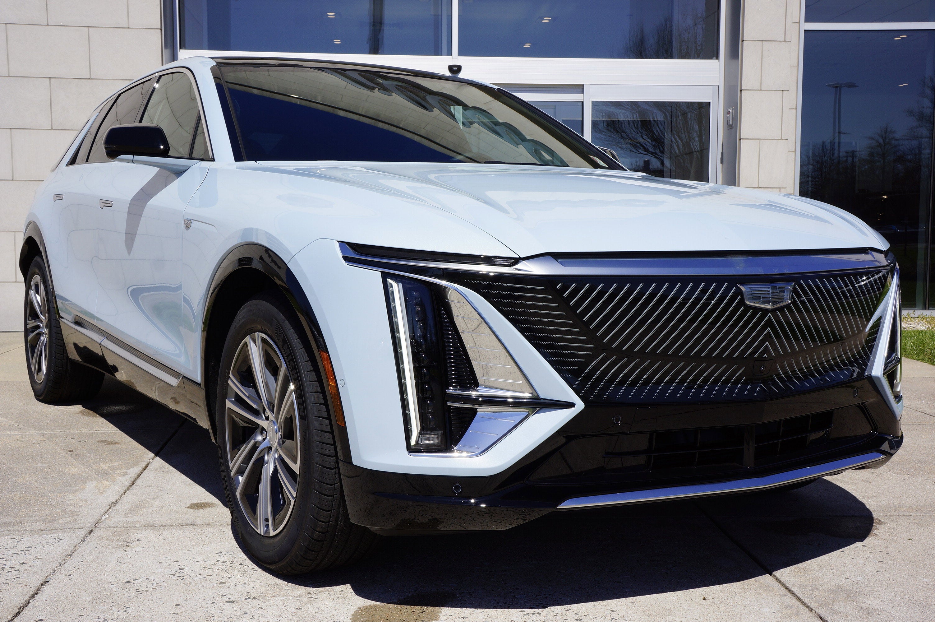 2026 Cadillac LYRIQ Premium Sport