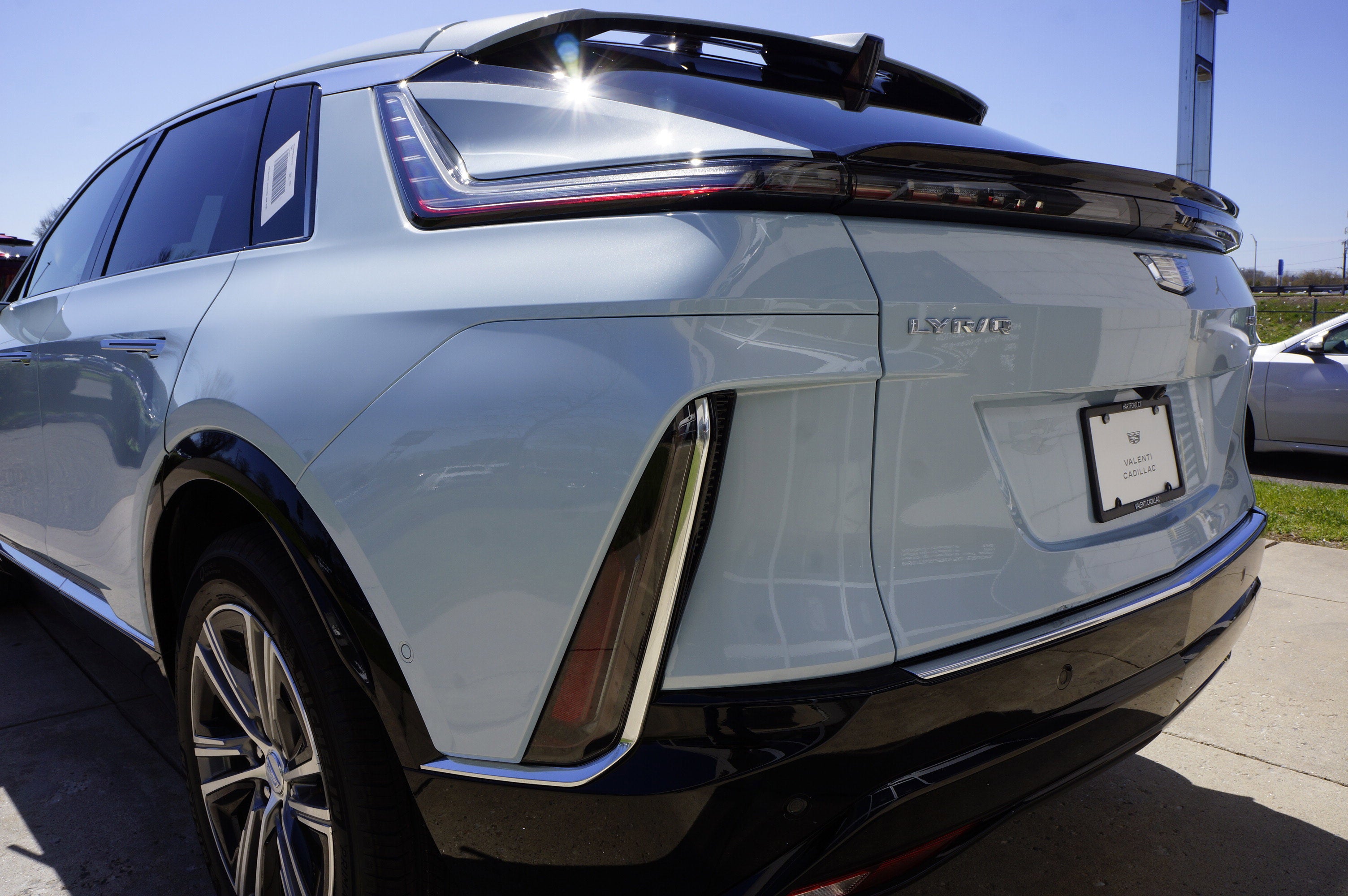 2026 Cadillac LYRIQ Premium Sport