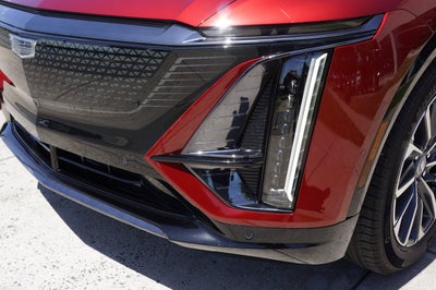 2025 Cadillac LYRIQ Sport 2